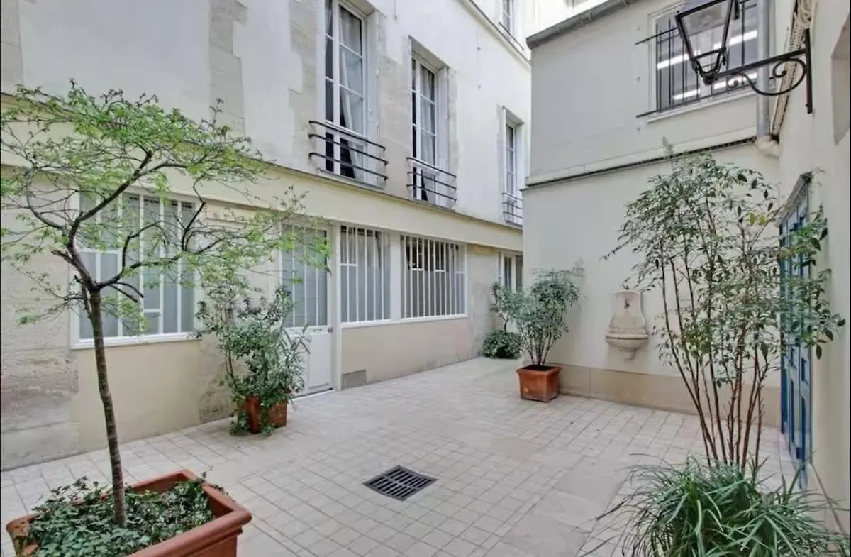 Sublime Apartment - Halles II Paris